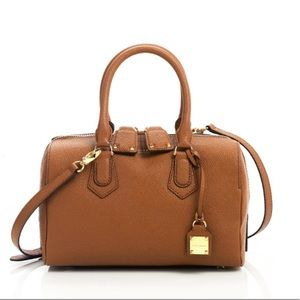 Henri Bendel Carlyle Barrel